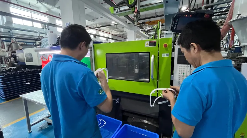 Plastic components produce